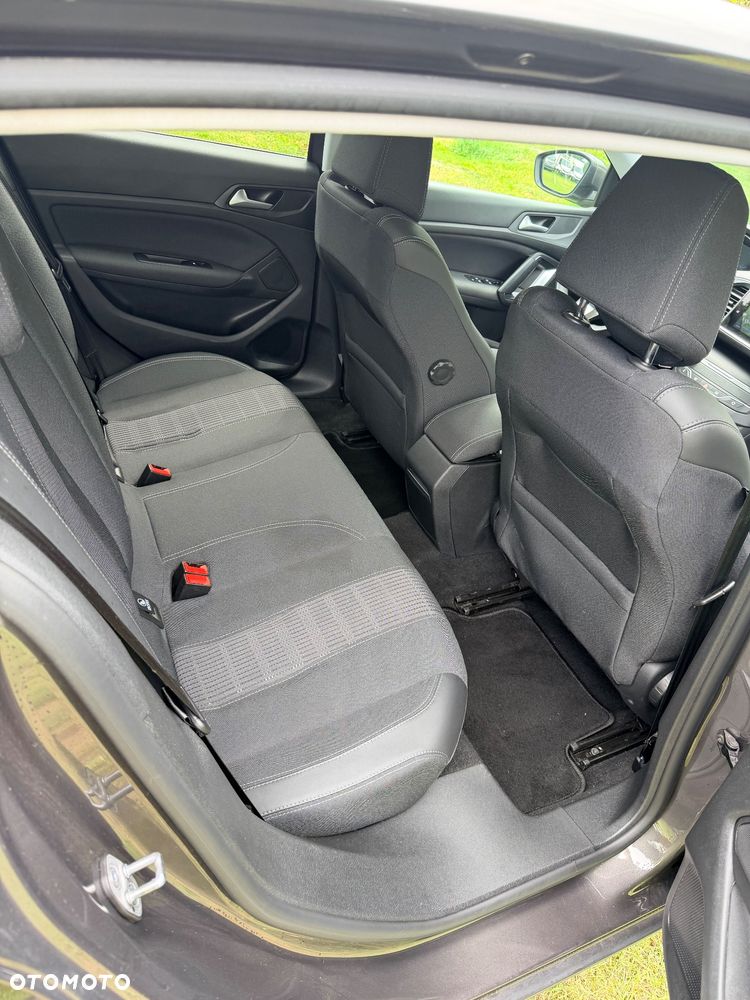 Peugeot 308 PureTech 130 Allure - 10