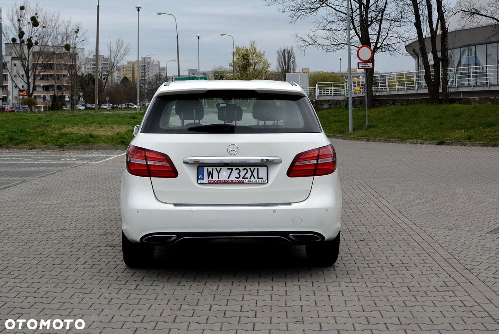 Mercedes-Benz Klasa B 200 7G-DCT Urban - 5