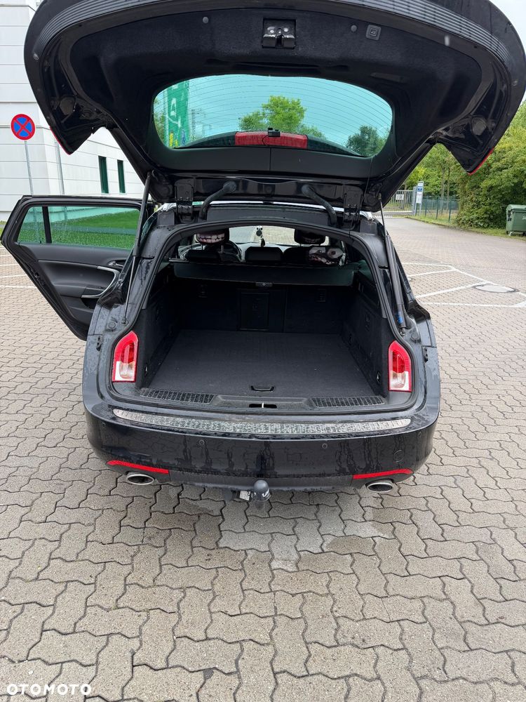 Opel Insignia - 30
