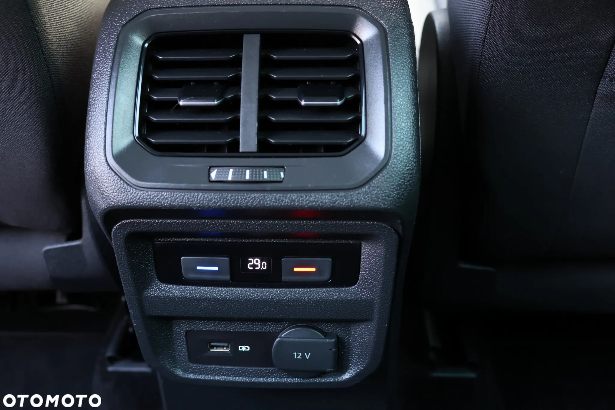 Volkswagen Tiguan 2.0 TDI SCR DSG R-Line - 18