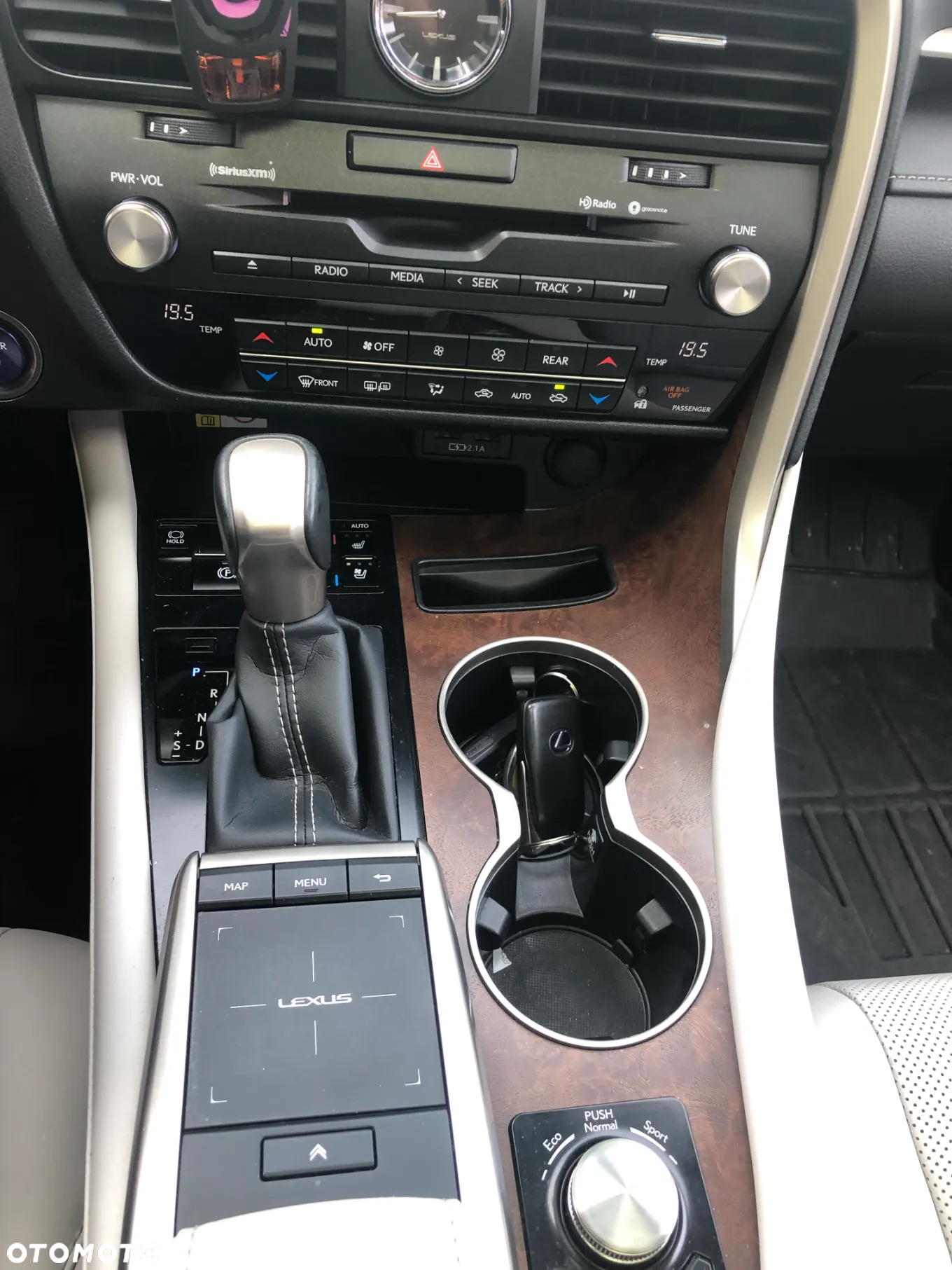 Lexus RX - 31