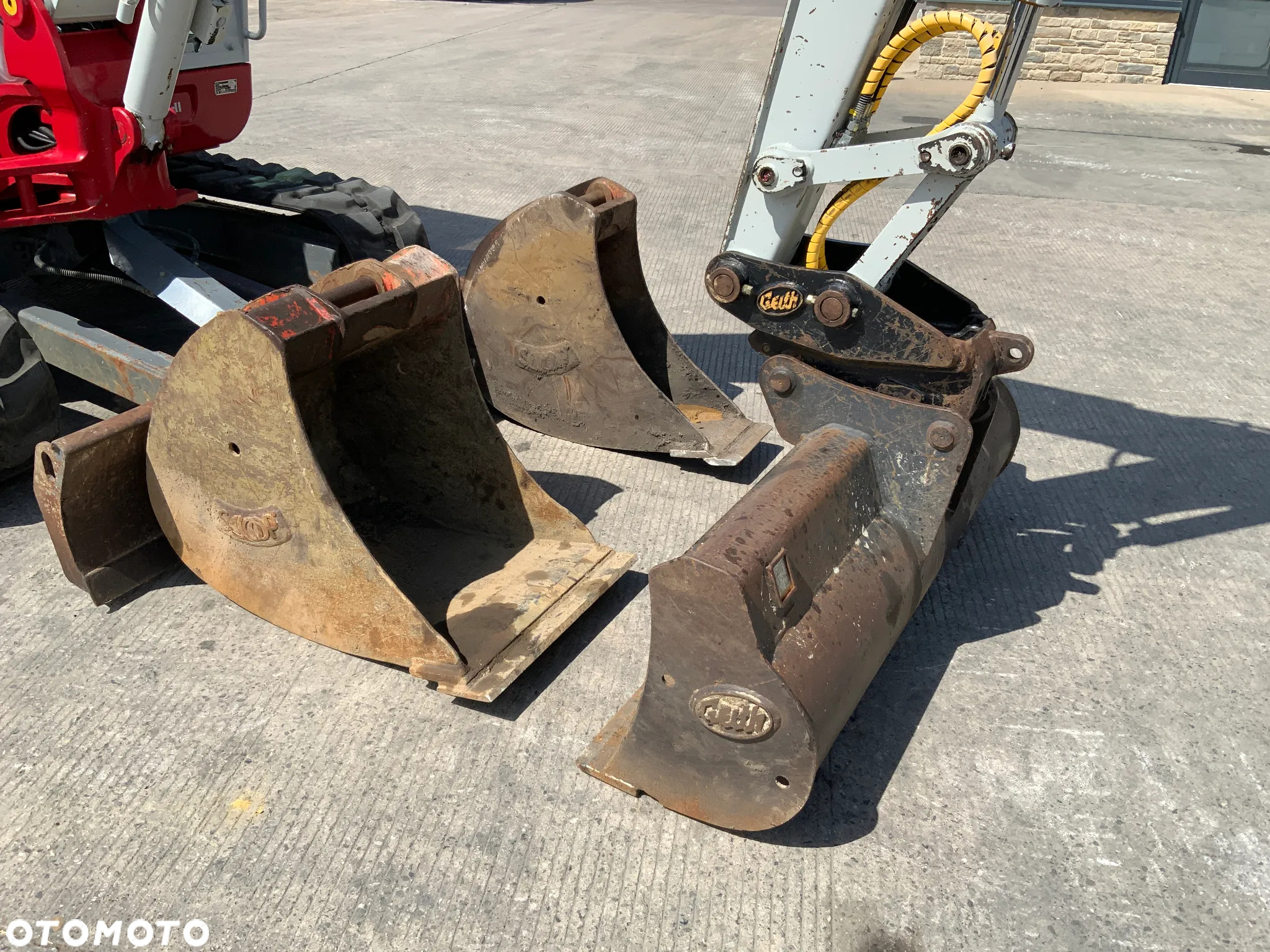 Takeuchi TB260 - 9