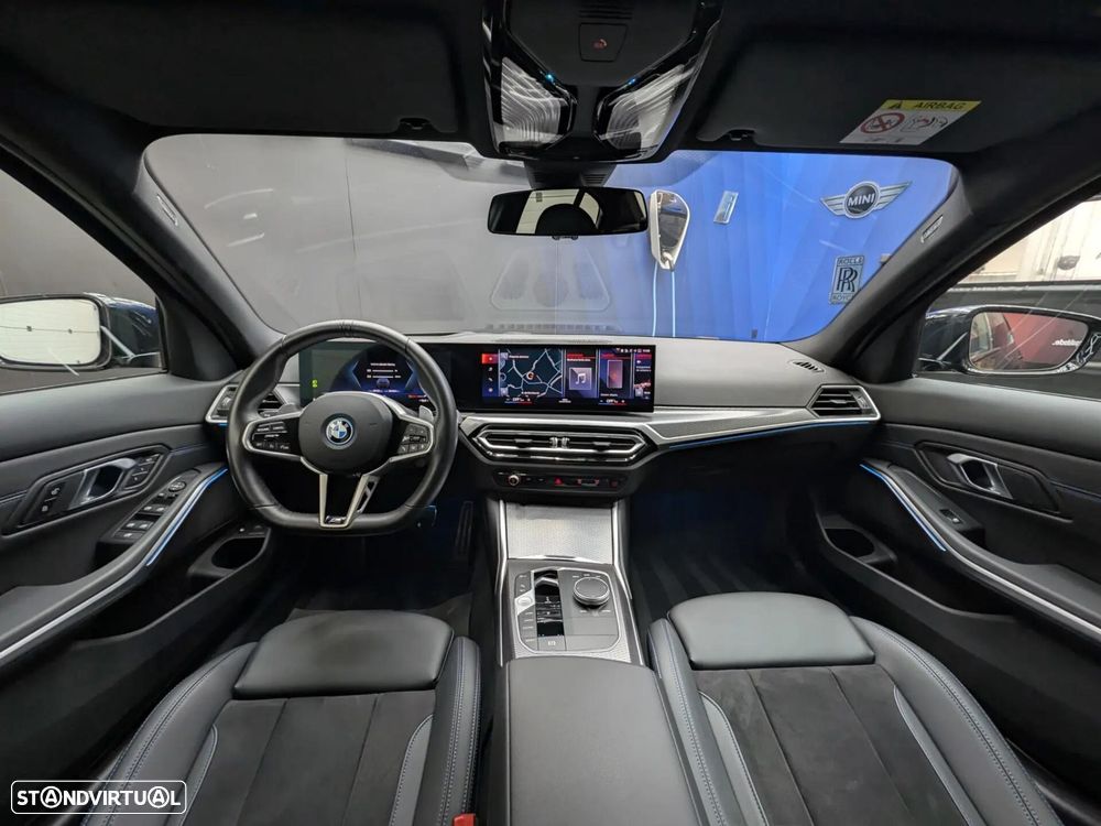 BMW 320 e Pack Desportivo M Auto - 38