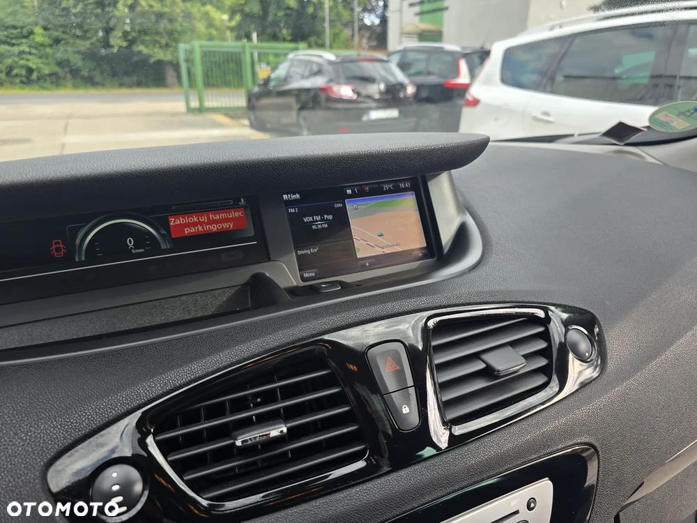 Renault Scenic - 25