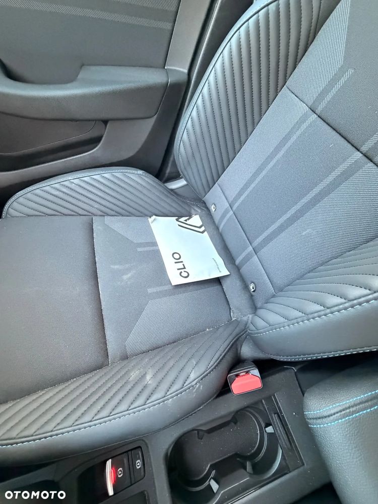 Renault Clio 1.6 E-TECH Full Hybrid 145 Esprit Alpine - 13