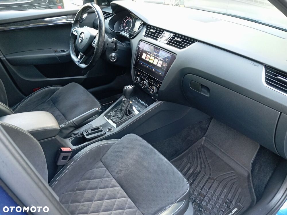 Skoda Octavia 2.0 TSI RS 230 - 12