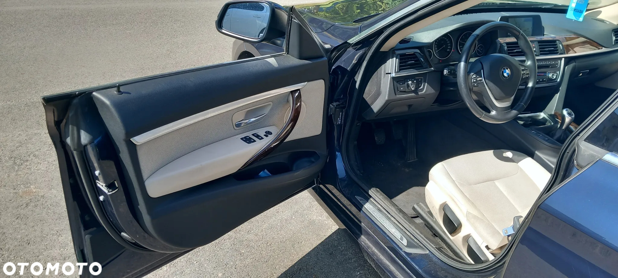 BMW Seria 3 318d Luxury Line - 12