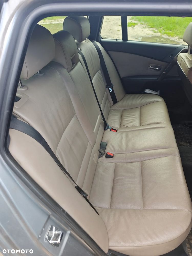 BMW Seria 5 530d - 13