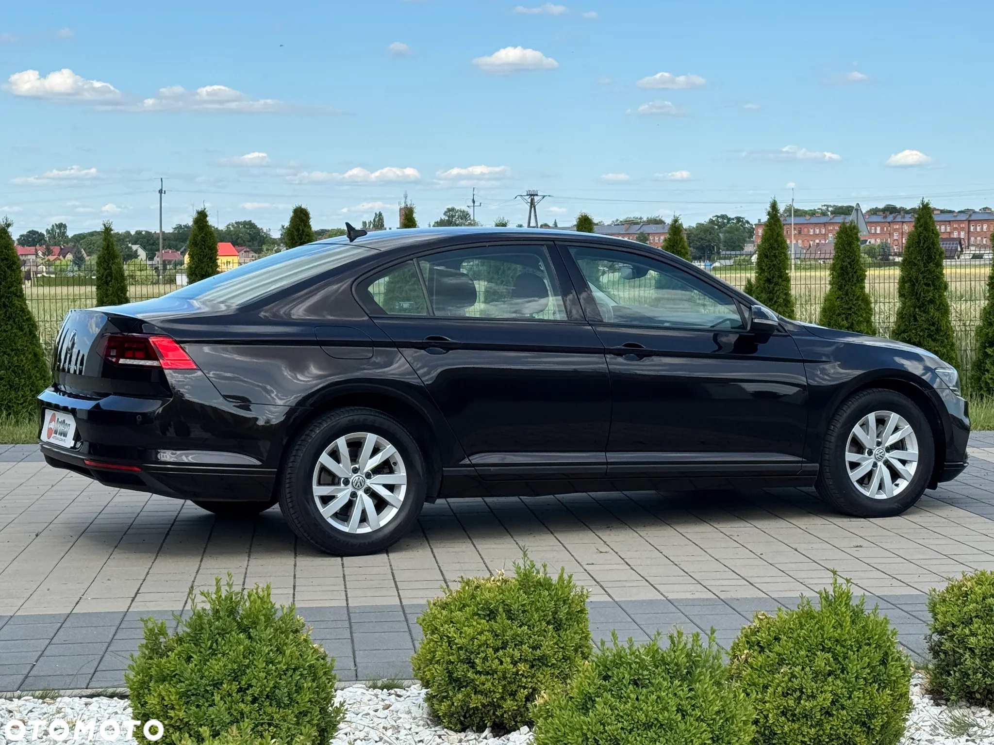 Volkswagen Passat 2.0 TDI EVO Essence DSG - 6
