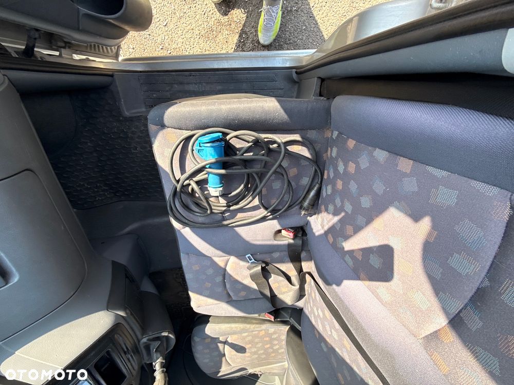 Mercedes-Benz Vito - 16