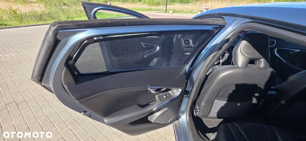 Volvo V40 D2 R-Design Summum - 12
