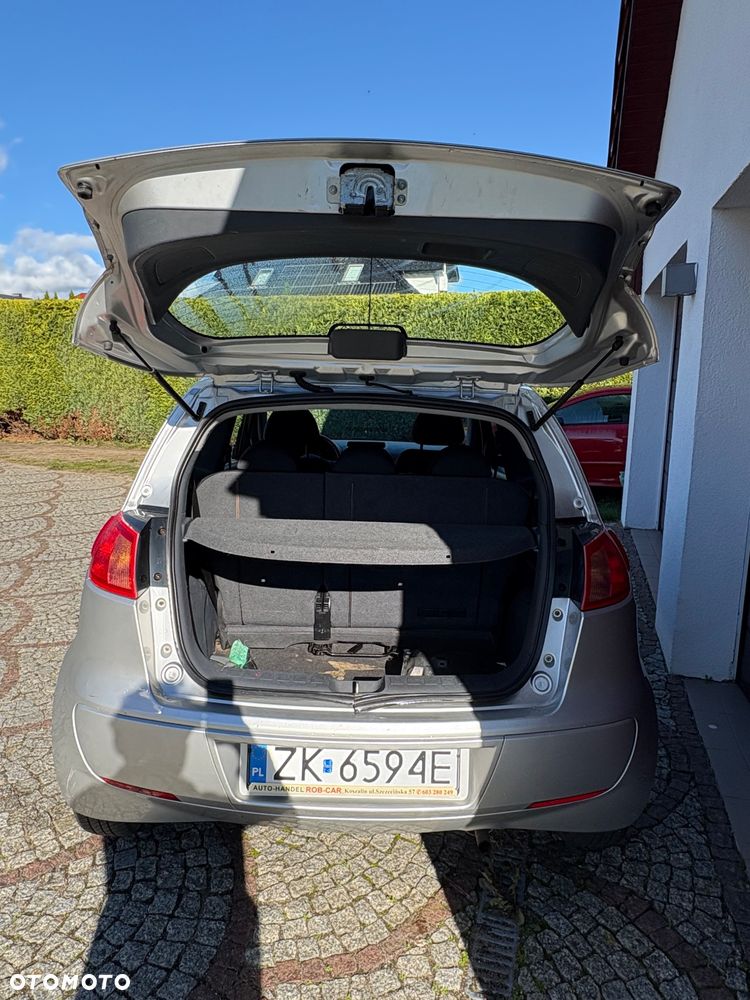 Mitsubishi Colt - 13