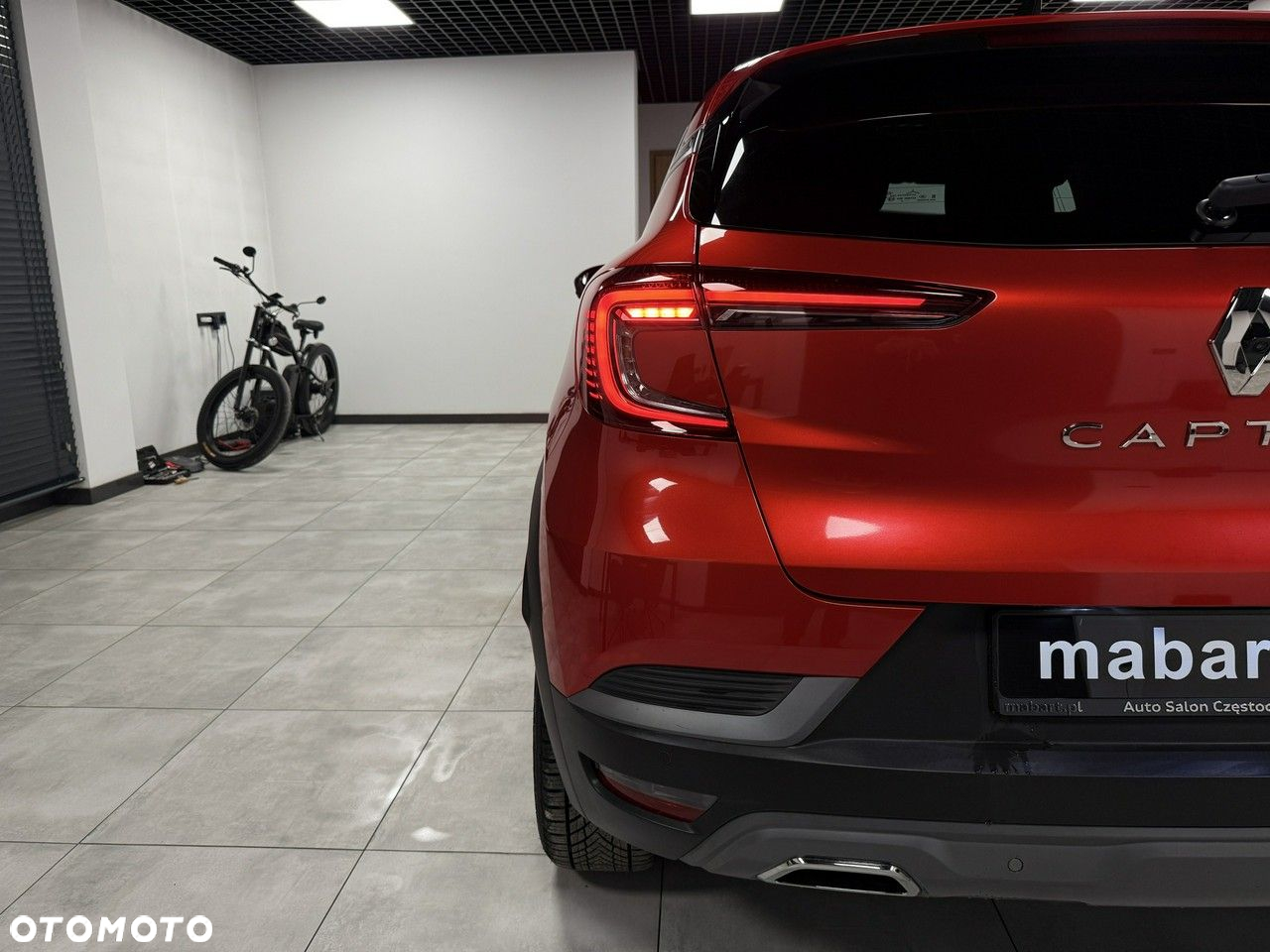 Renault Captur TCe Mild Hybrid 140 GPF TECHNO FAST TRACK - 15