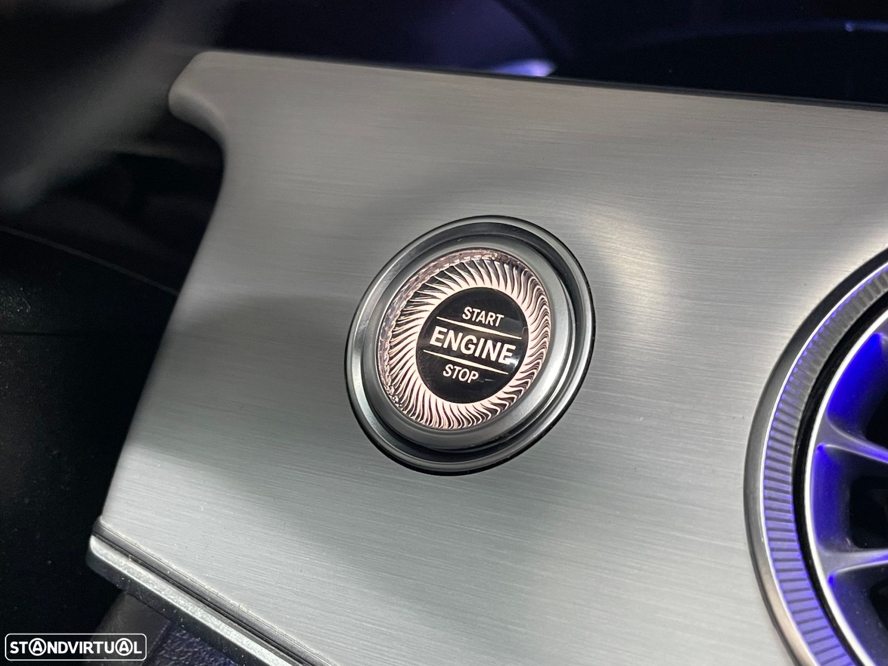 Mercedes-Benz E 220 d AMG Line - 11