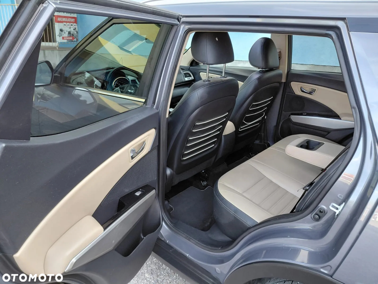 SsangYong/KGM Tivoli - 14