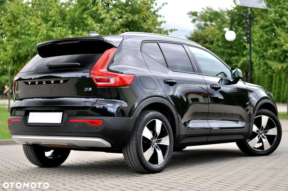 Volvo XC 40 D3 Momentum Pro - 12