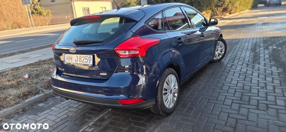 Ford Focus - 12