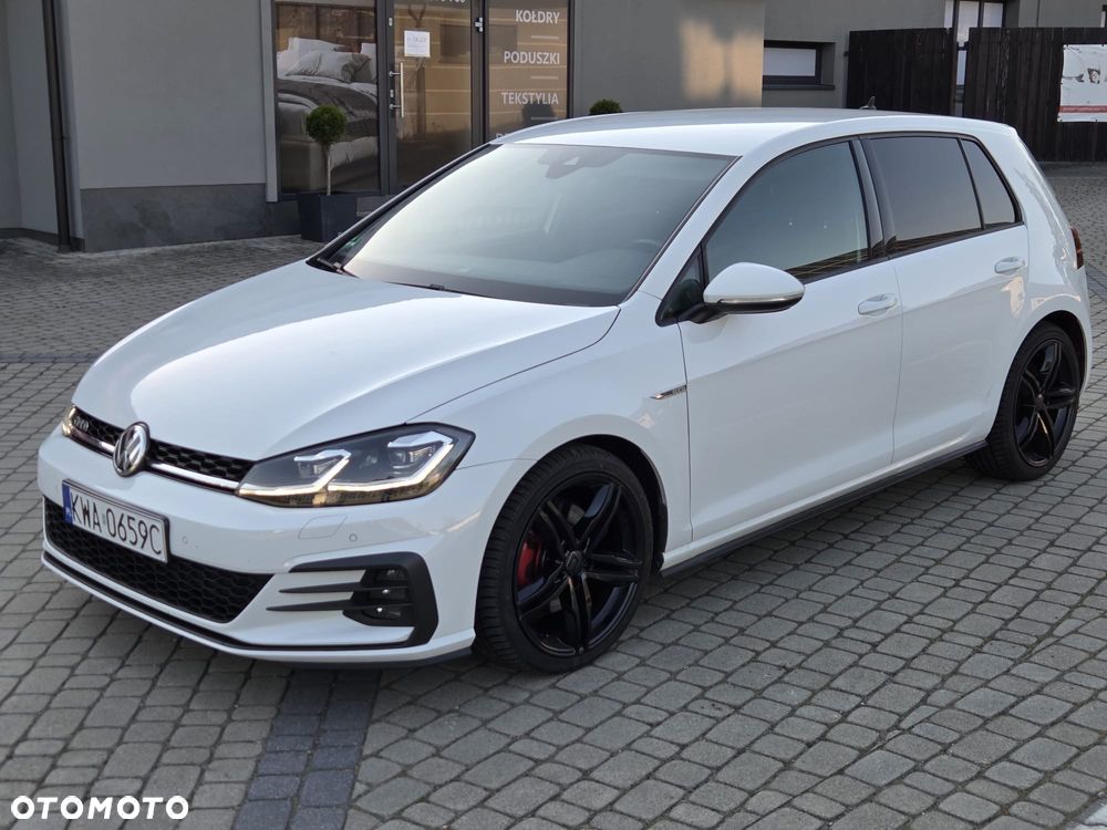 Volkswagen Golf 2.0 TDI BMT GTD - 4
