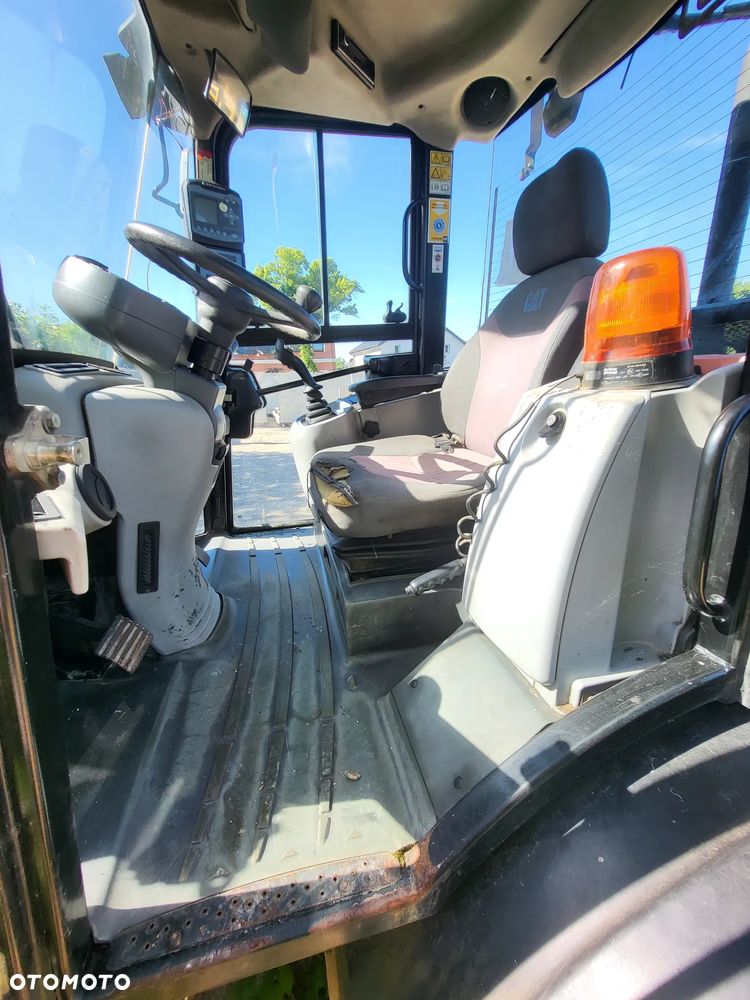 Caterpillar 903M - 7