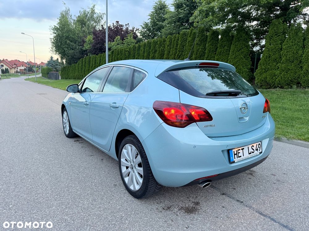Opel Astra - 20