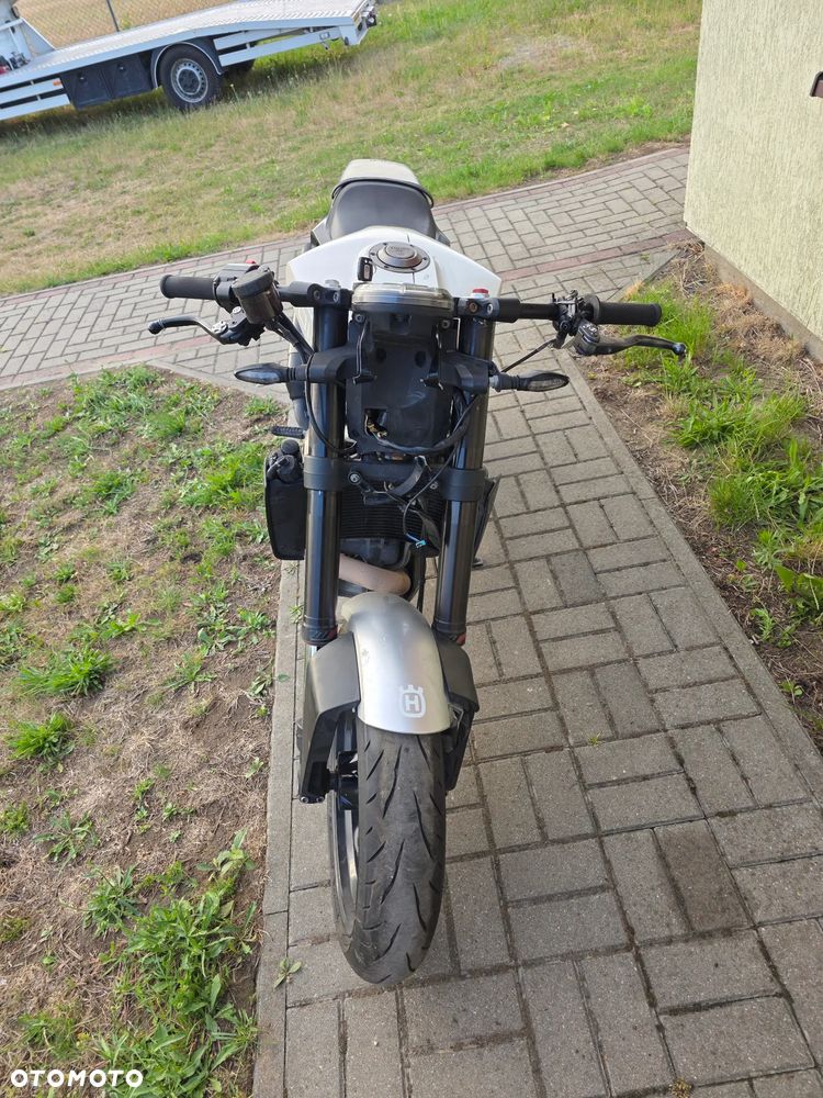 Husqvarna 701 - 4