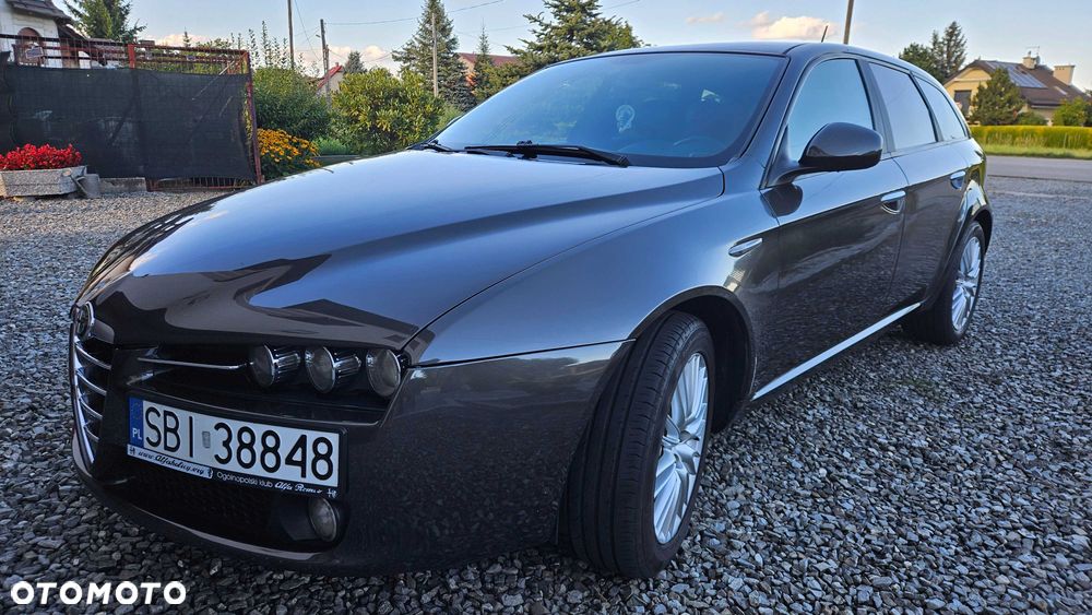 Alfa Romeo 159 - 2