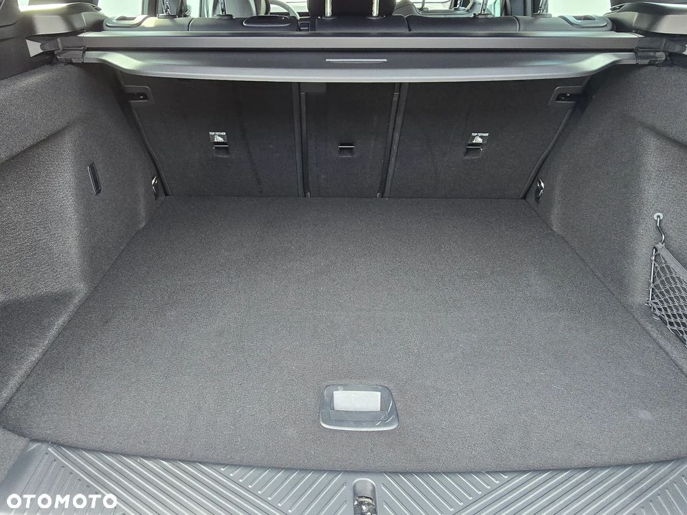 BMW X3 xDrive20d mHEV - 34