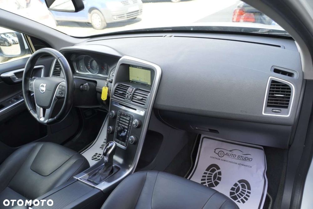 Volvo XC 60 D4 Geartronic Kinetic - 10
