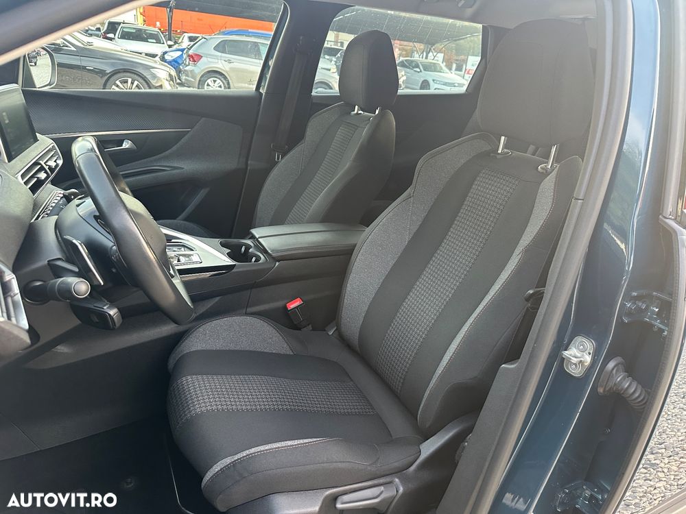 Peugeot 5008 1.5 BlueHDI s&s EAT8 Active - 27