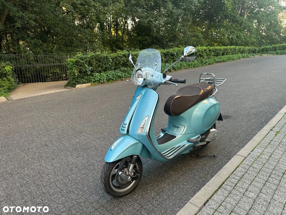 Piaggio Vespa - 1