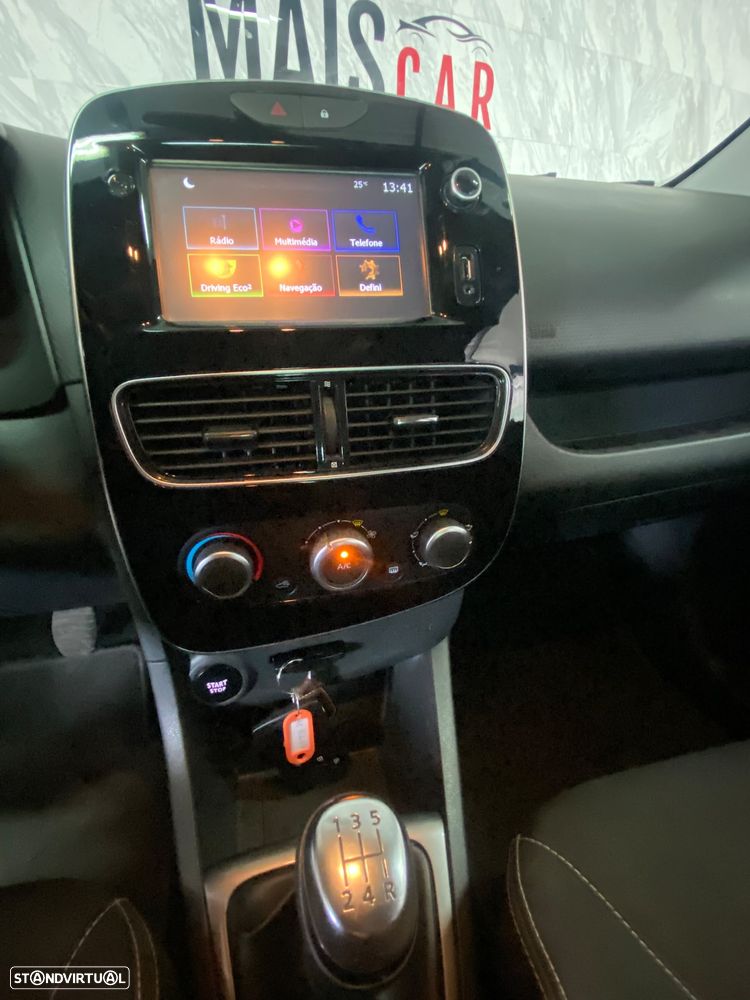 Renault Clio 0.9 TCe Limited - 12