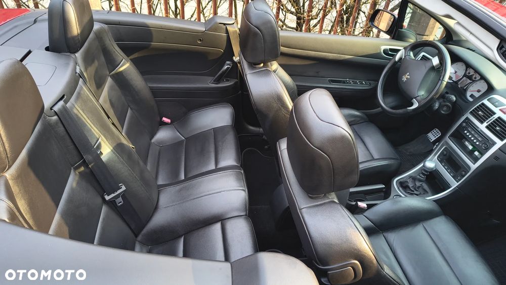 Peugeot 307 CC 2.0 HDi Intense - 21