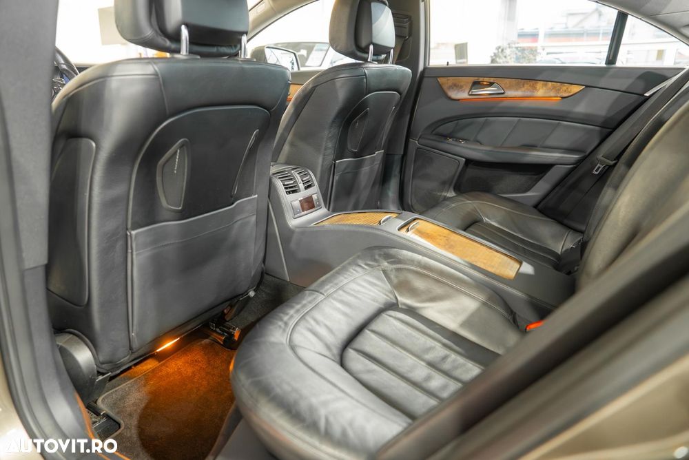 Mercedes-Benz CLS 350 CDI DPF BlueEFFICIENCY 7G-TRONIC - 21