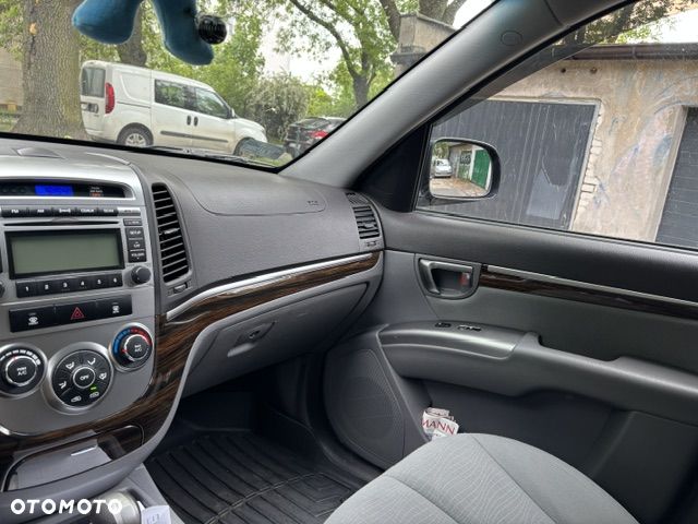 Hyundai Santa Fe - 10