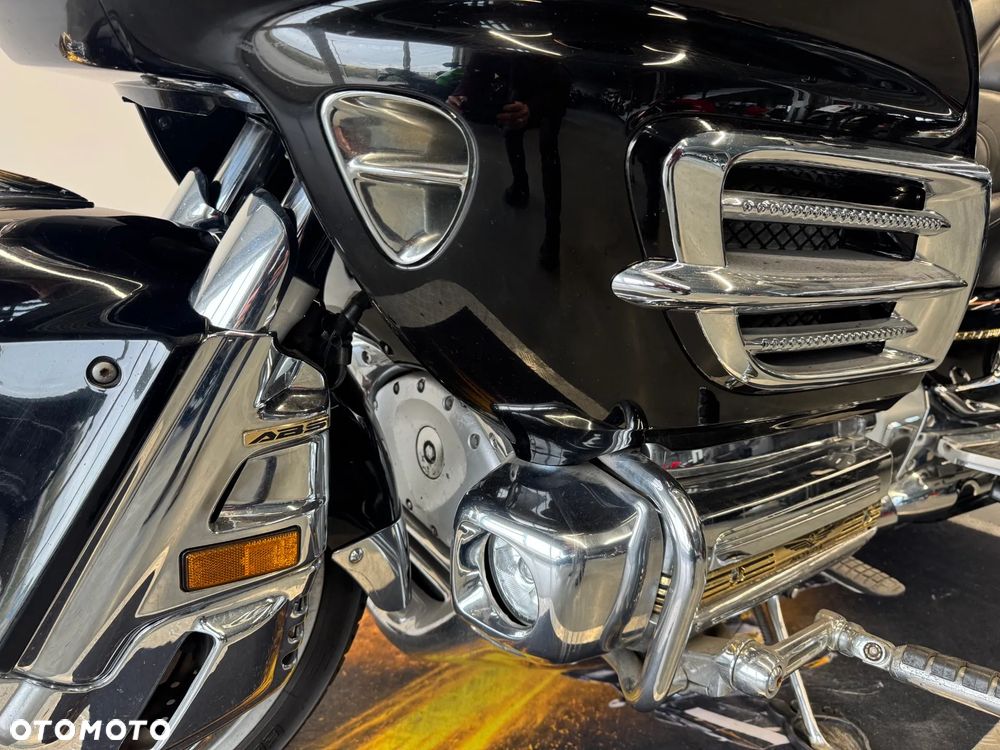 Honda GL - 19