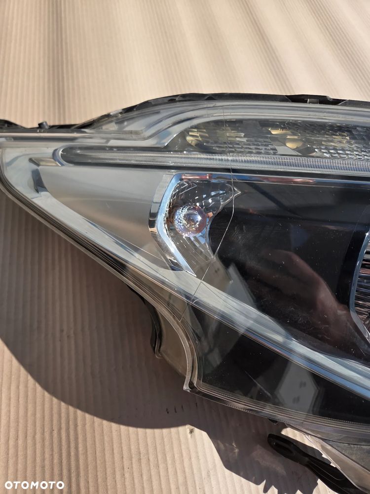 Lampa przednia prawa Peugeot 208 I LIFT  9810805880 - 6