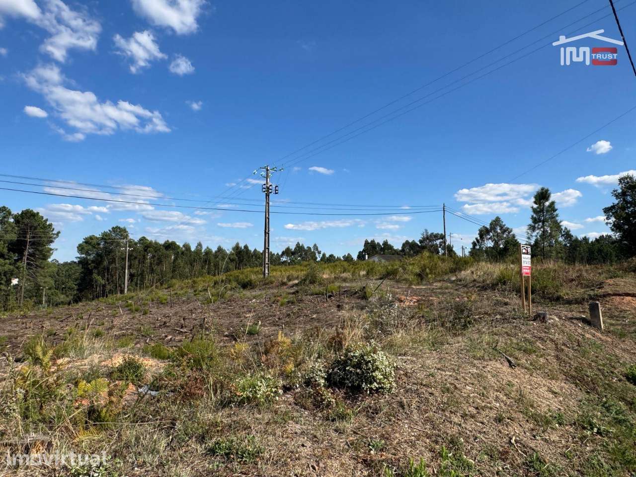 TERRENO COM 1670 m² E UMA ÁREA CONSTRUTIVEL DE 670 m² EM OURÉM – pohled 6