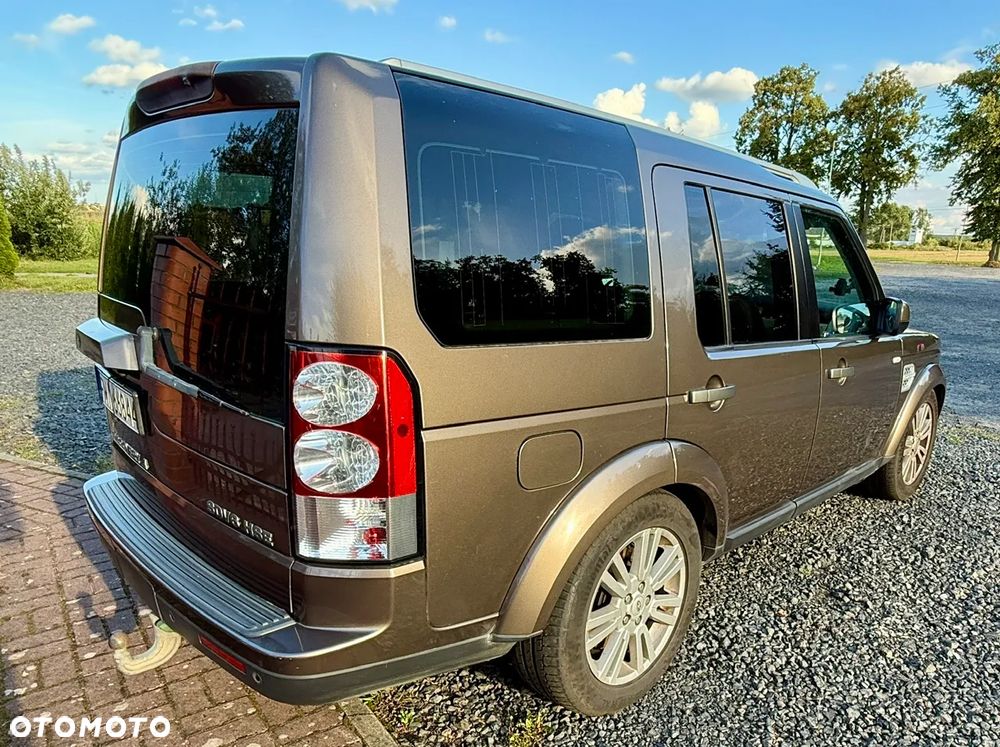 Land Rover Discovery 3.0D V6 HSE - 24