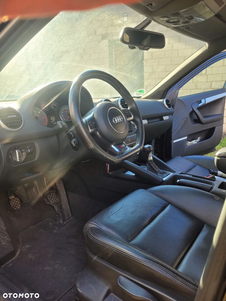 Audi A3 Sportback 2.0 TDI DPF quattro S line Sportpaket plus - 11