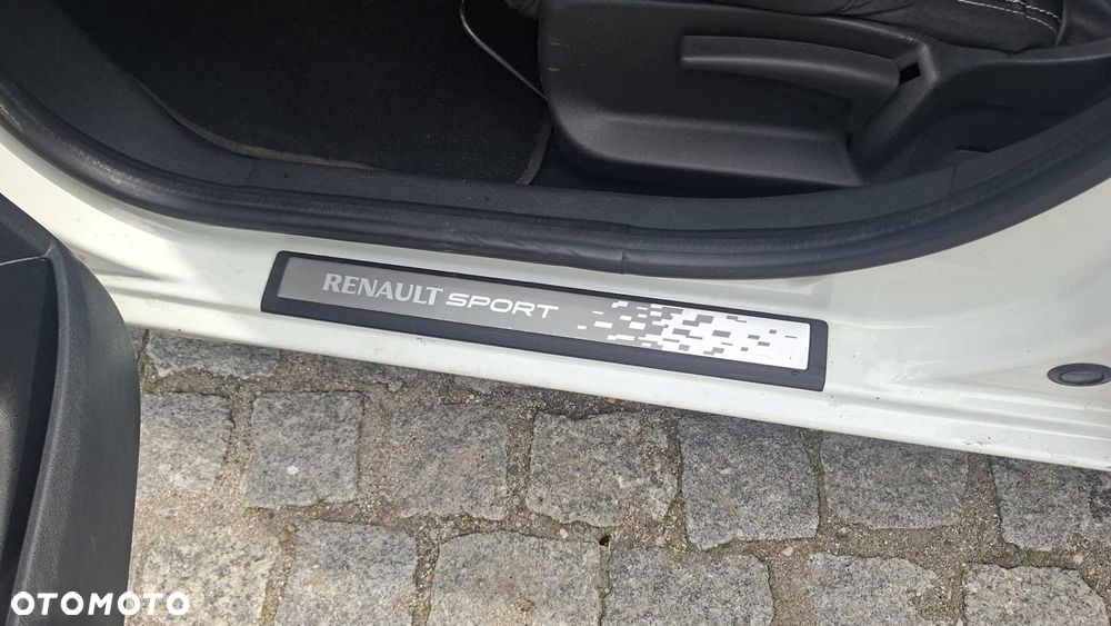 Renault Megane ENERGY dCi 110 EDC GT LINE - 20