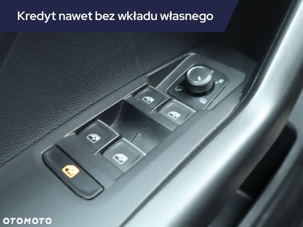 Volkswagen T-Cross - 19