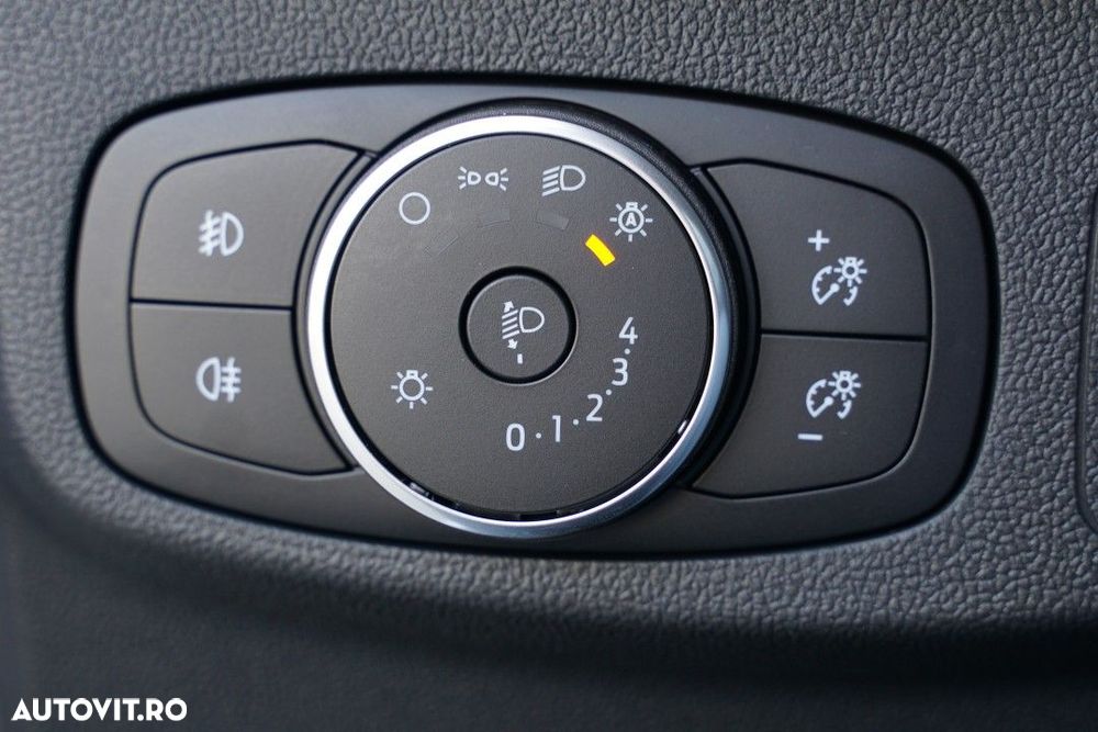 Ford Focus - 17