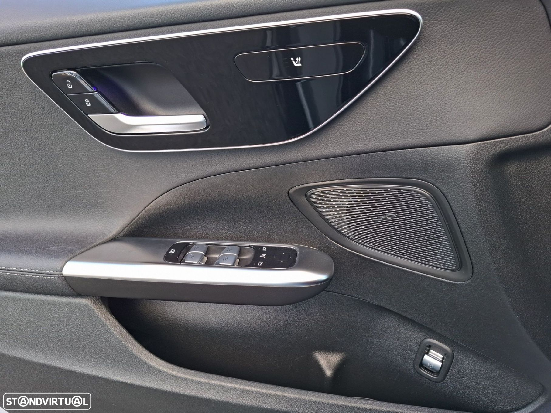 Mercedes-Benz C 300 de Avantgarde - 18