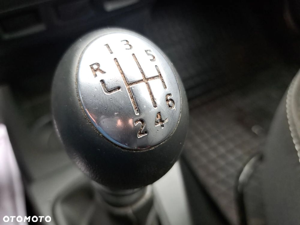 Dacia Dokker 1.5 Blue dCi Laureate - 19