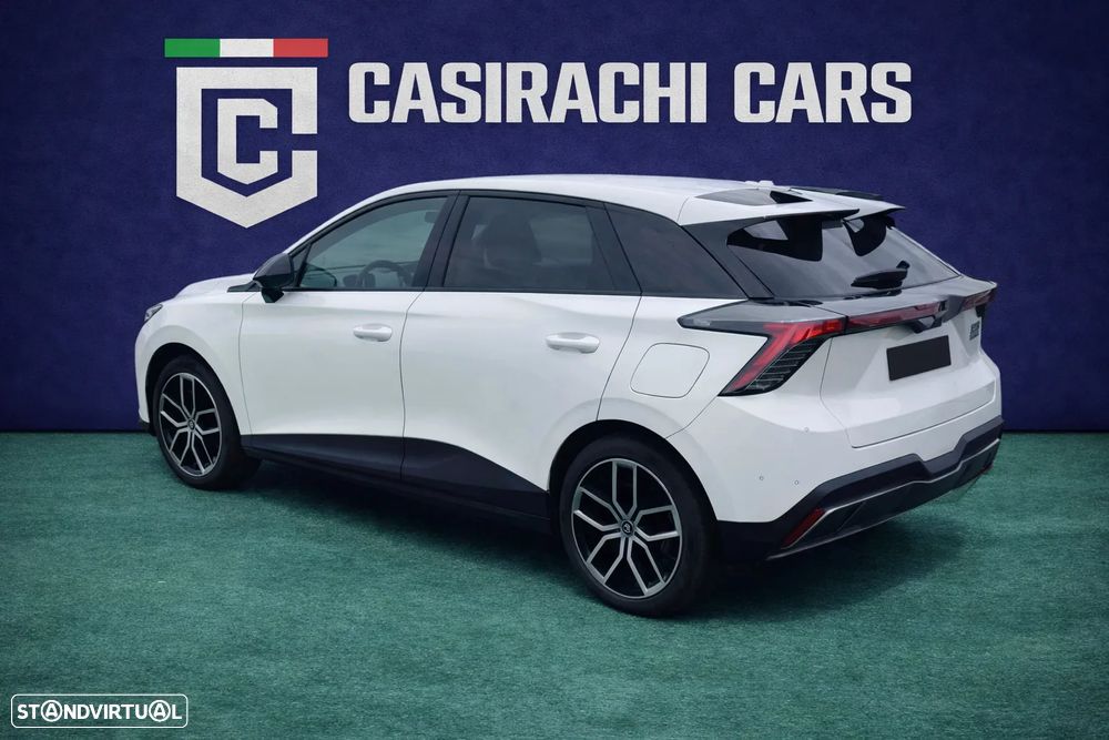 MG MG4 64 kWh Luxury - 1