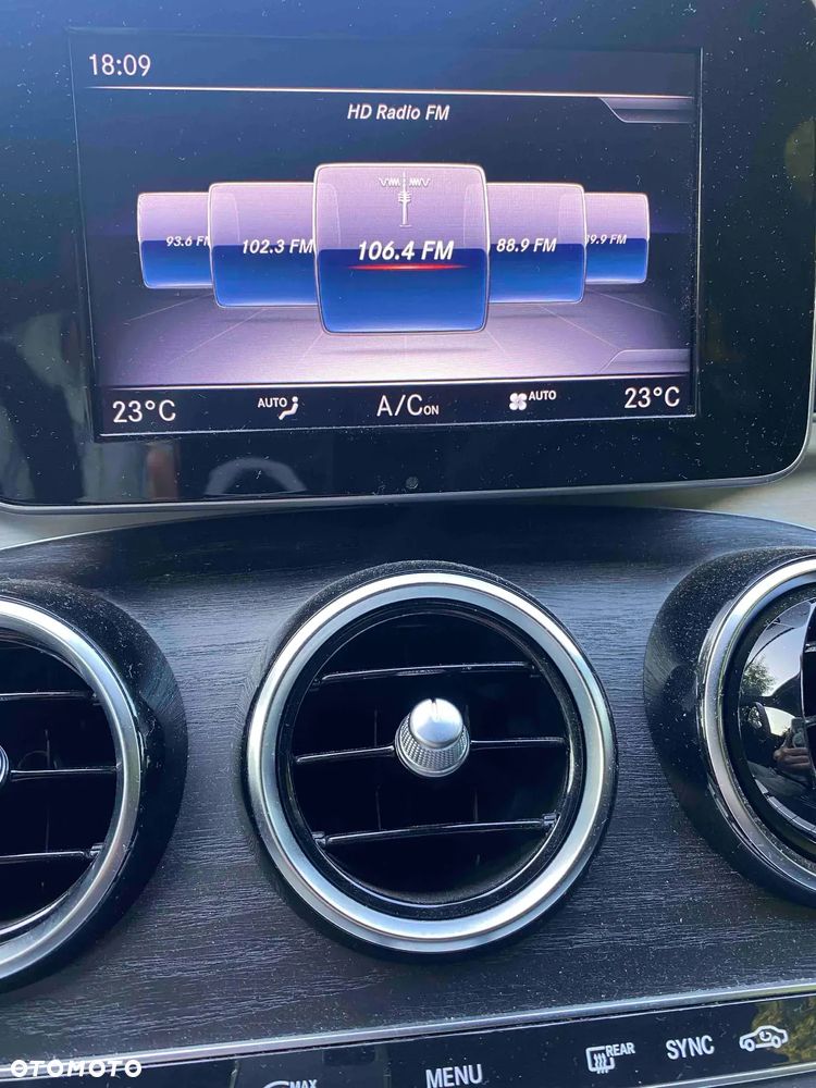 Mercedes-Benz Klasa C 300 9G-TRONIC Exclusive - 30