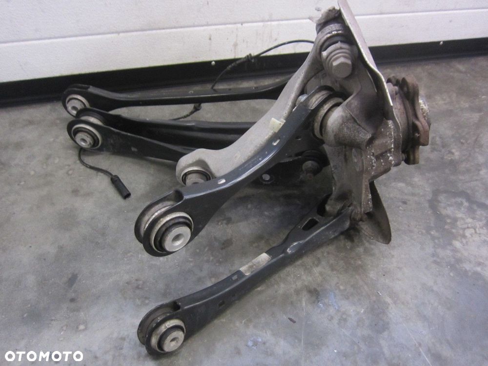 BMW X3 X4 G01 6871029 ZWROTNICA TYLNA LEWA TYŁ 33306871027 WAHACZE KOMPLET - 5