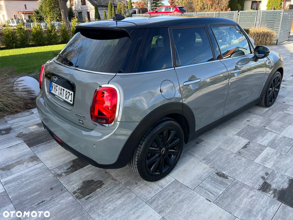 MINI Cooper 60 Years Chili - 17