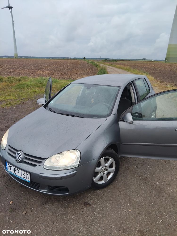 Volkswagen Golf 1.6 FSI Goal - 1