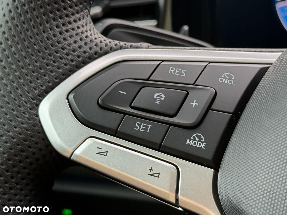 Volkswagen Passat Variant - 17